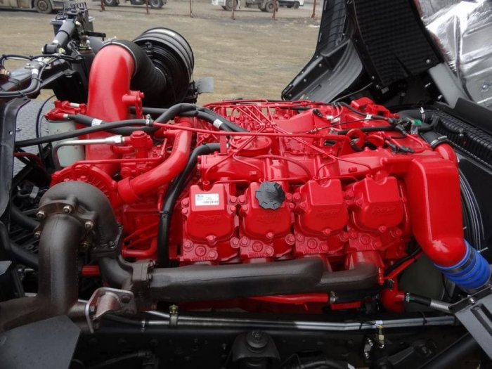 Запуск двигателя DV15T Daewoo Novus Камаз с замерами давления масла