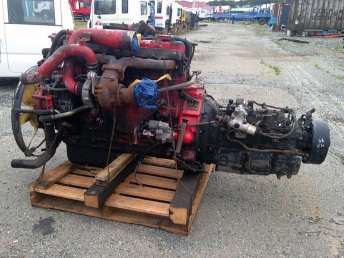 Запуск двигателя на De12ti на Daewoo Novus Doosan с замерами давления масла